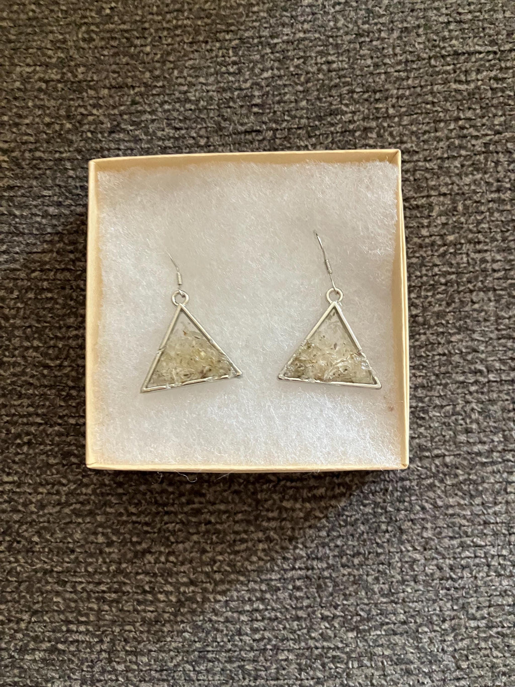 white triangle earrings __etsy:6207338039