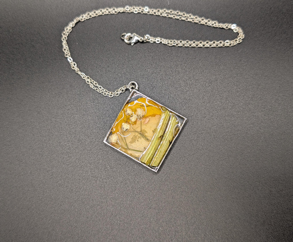 Real Flower Petal Sunset Necklace - Natural Dried Flower Jewelry