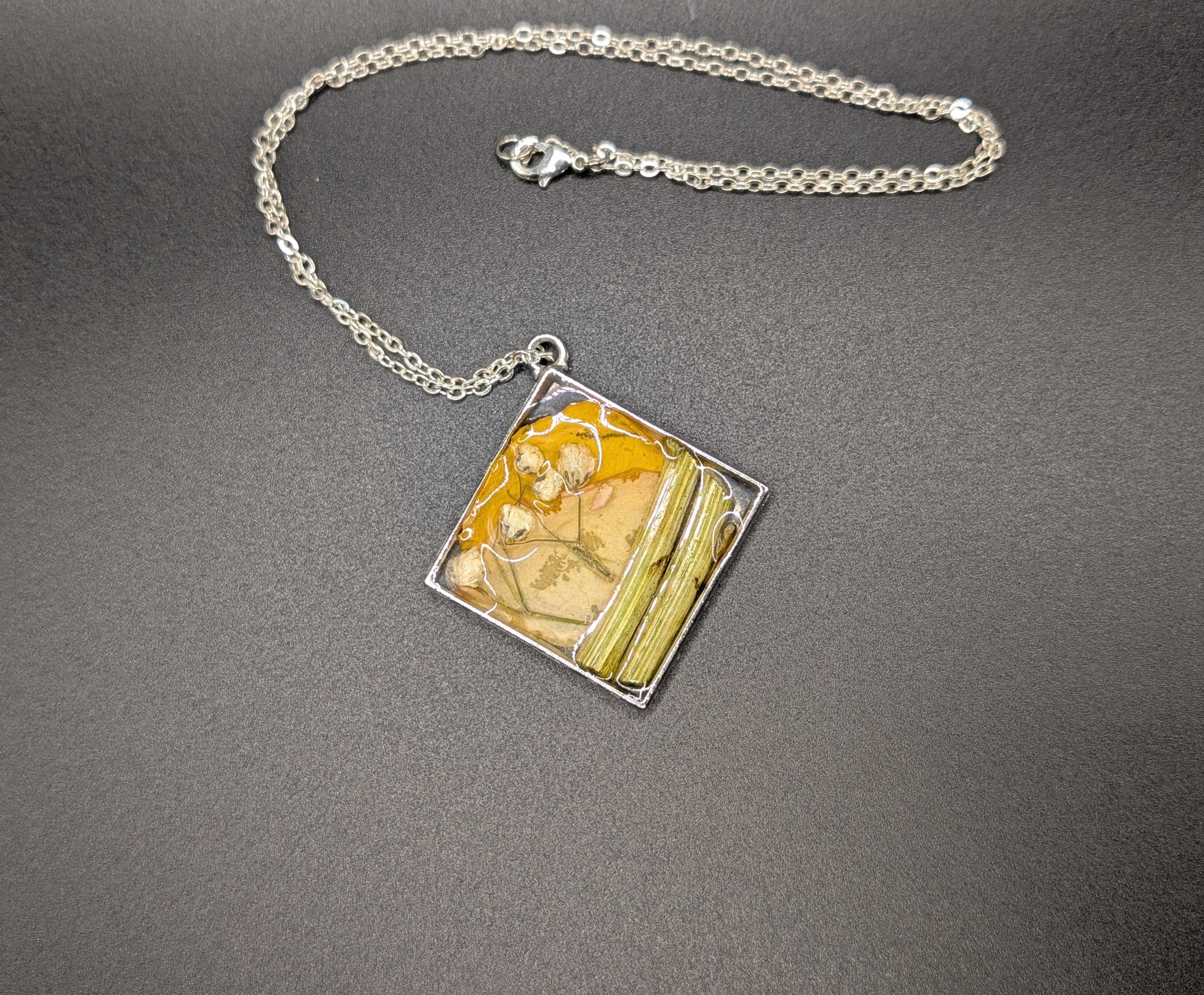 Real Flower Petal Sunset Necklace - Natural Dried Flower Jewelry