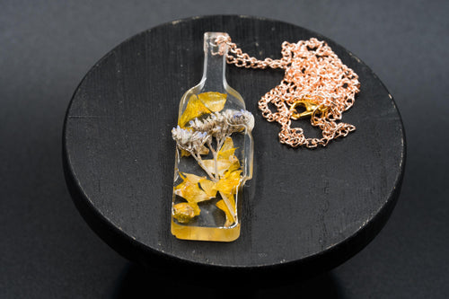 Bottle Necklace - Dried Flower Pendant - Lightweight Resin Jewelry __etsy:7718224135