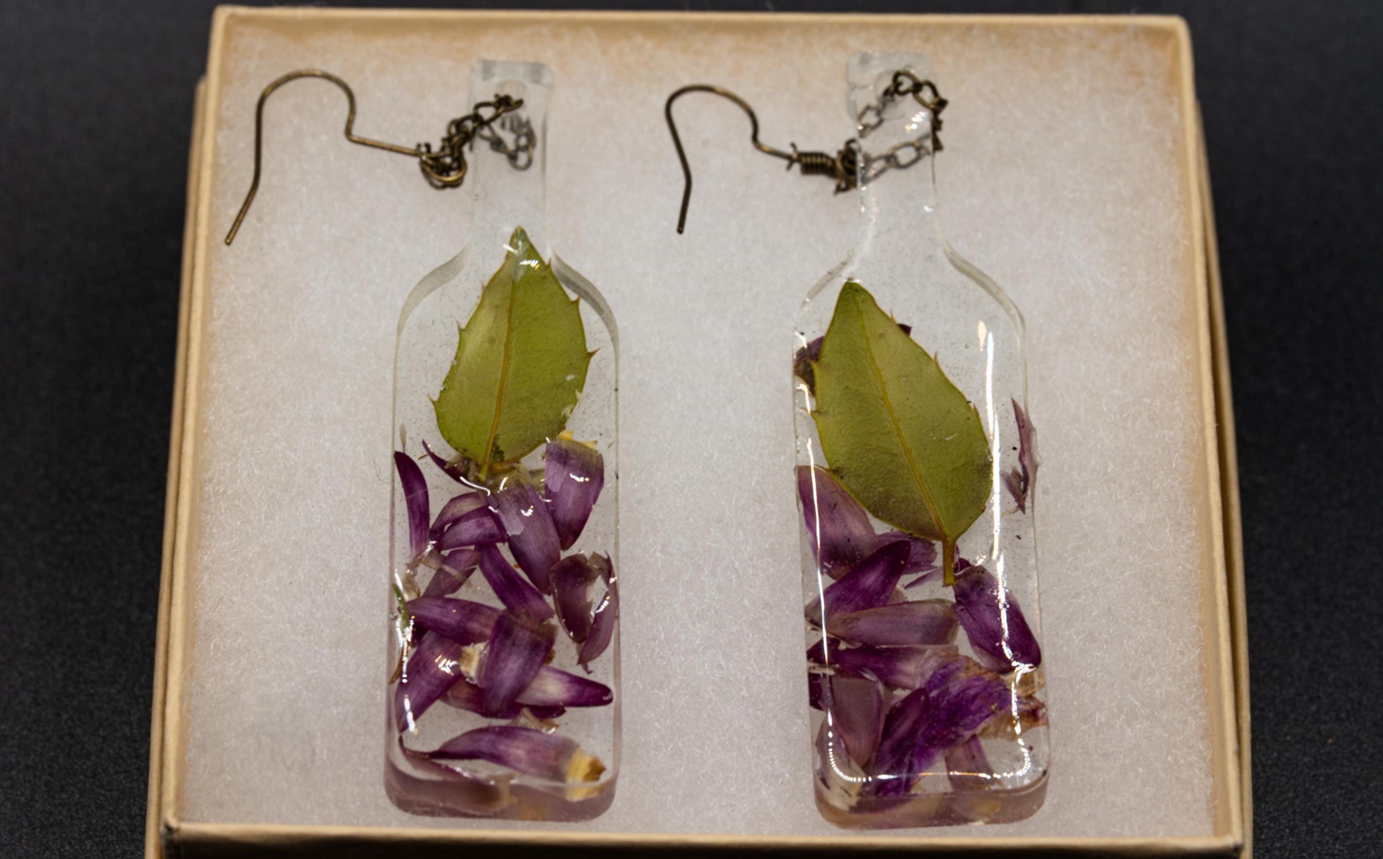 Real Leaf Bottle Earrings - Plant Jewelry - Long Earrings __etsy:7718319001