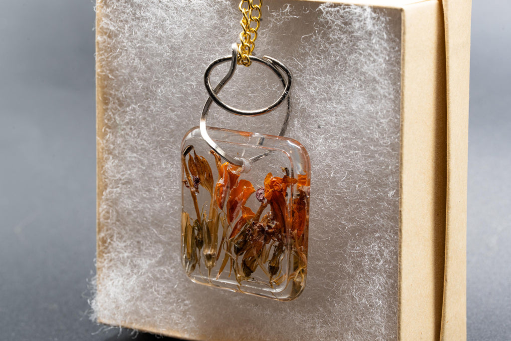 Dried Flower Jewelry - Orange Pendant __etsy:7718371777
