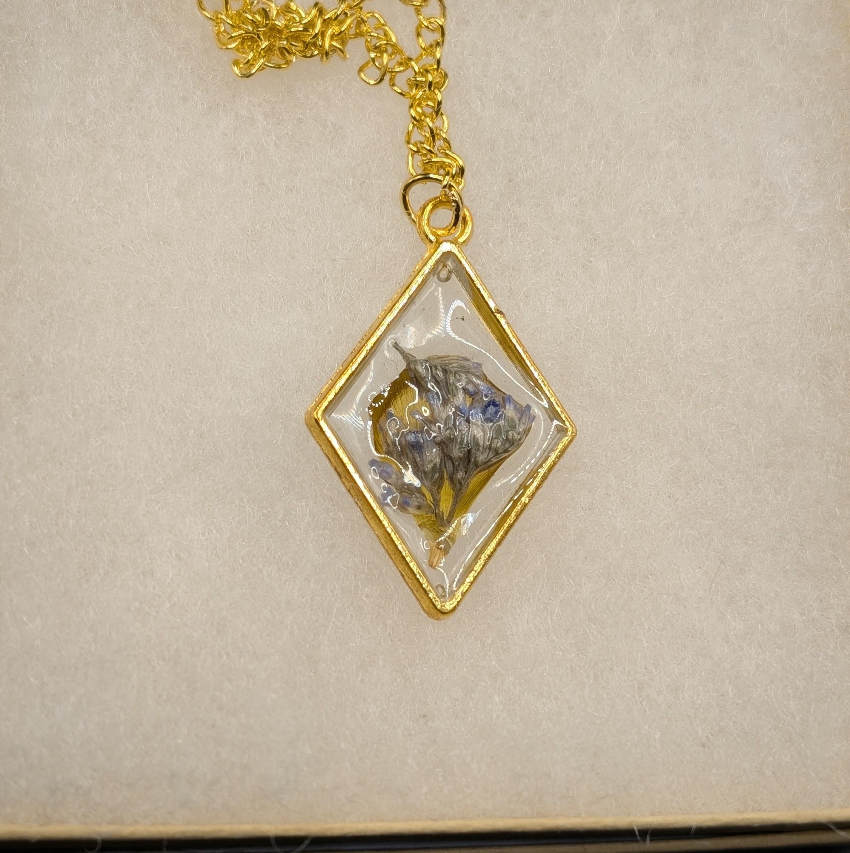 Pastel Necklace - Dried Flower Jewelry __etsy:7740122586