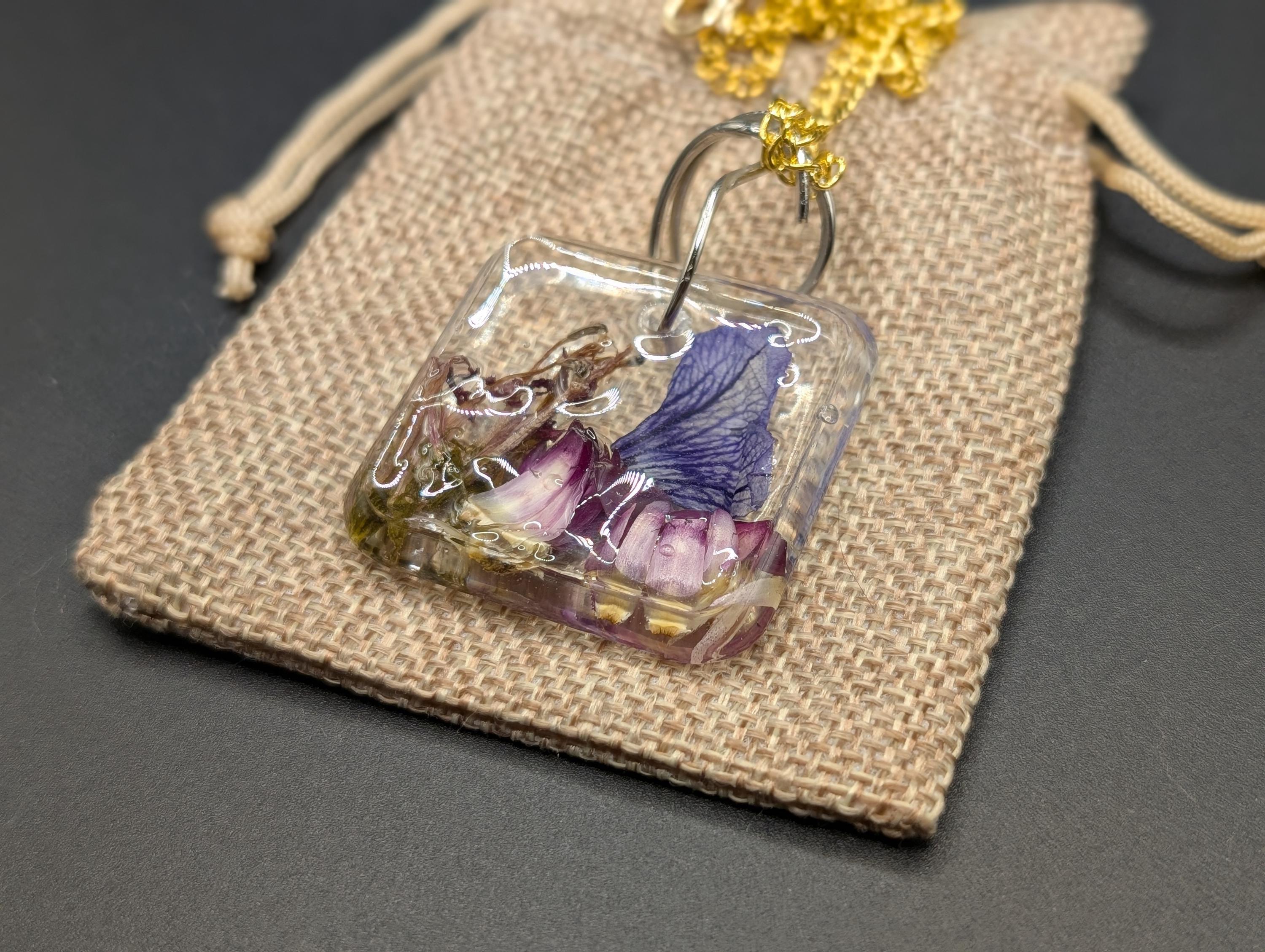 Square Pendant - Dried Flower Jewelry - Purple Resin Necklace