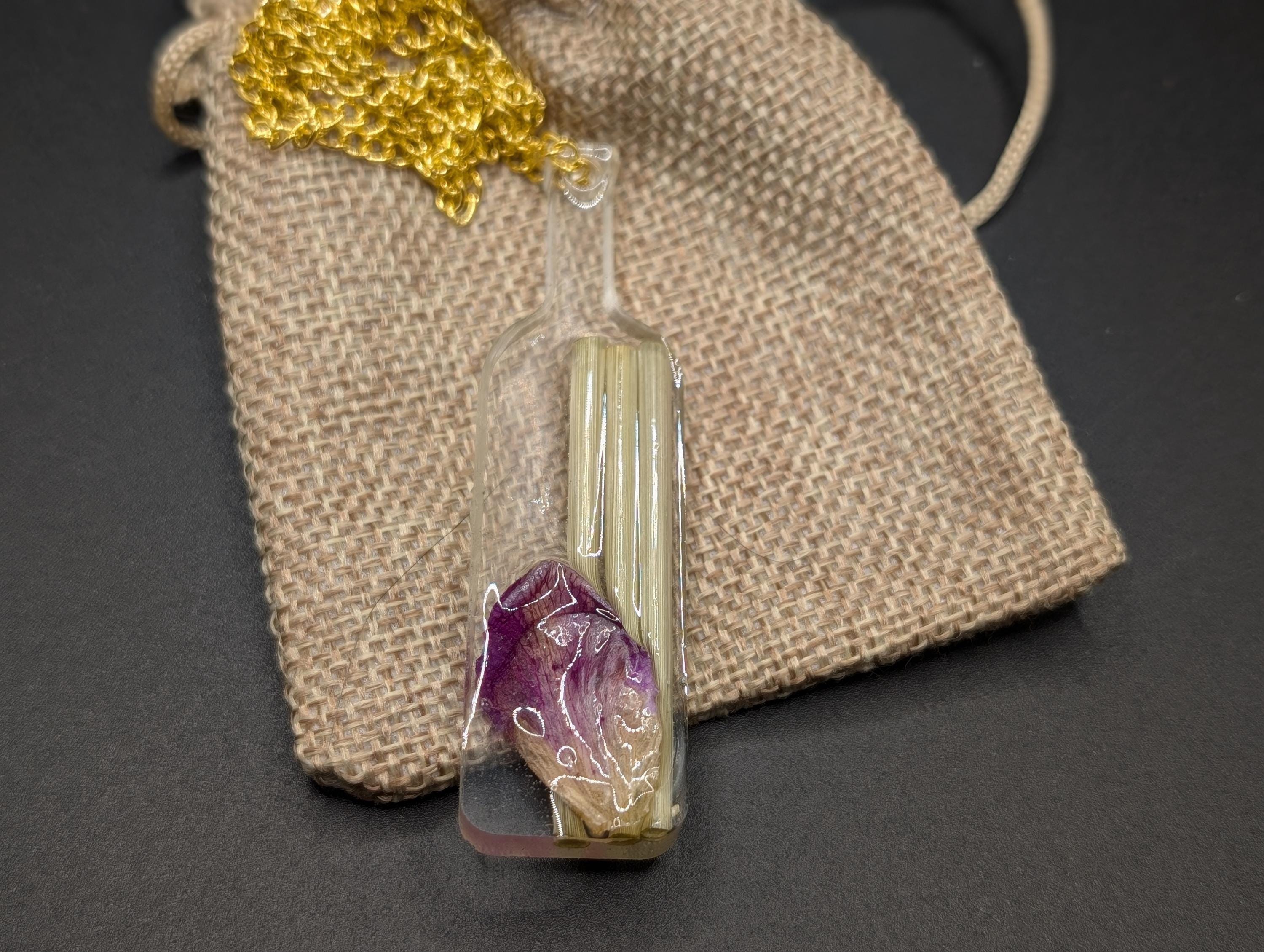 Dried Flower Bottle Necklace - Simple Resin Jewelry __etsy:7763814390