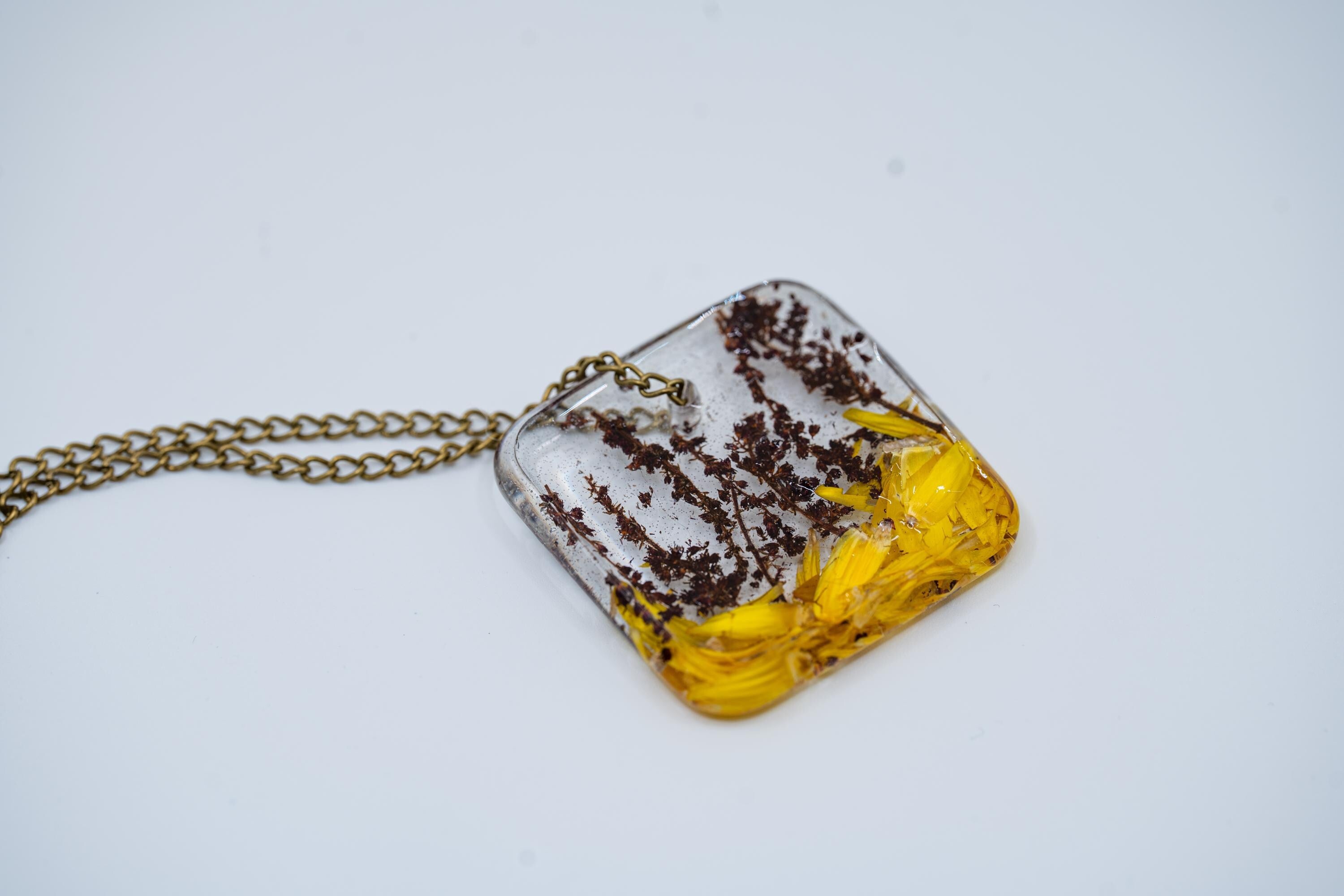 Dried Flower Resin Necklace - Square Pendant