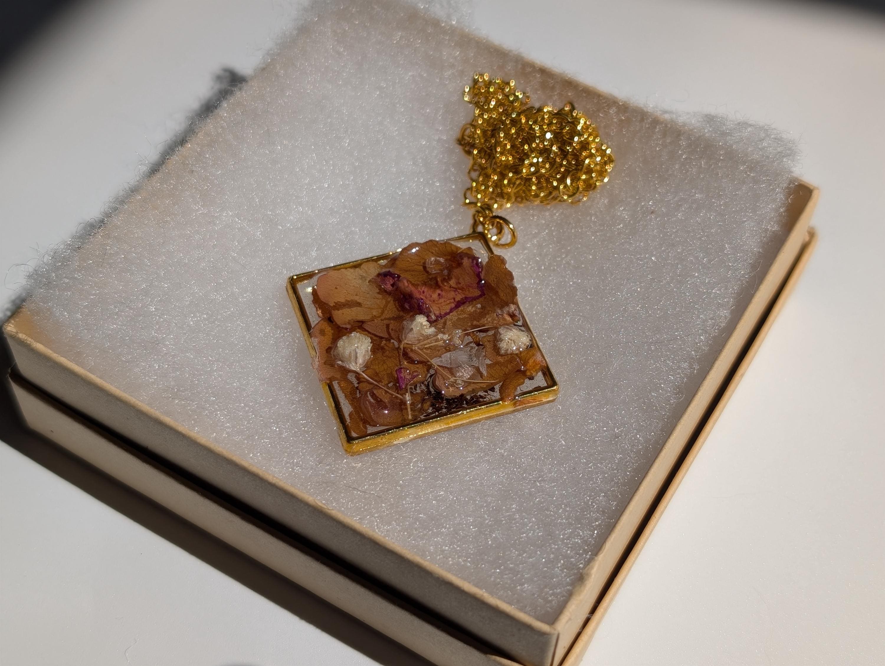 Potpourri Dried Flower Pendant - Statement Necklace __etsy:8095025290