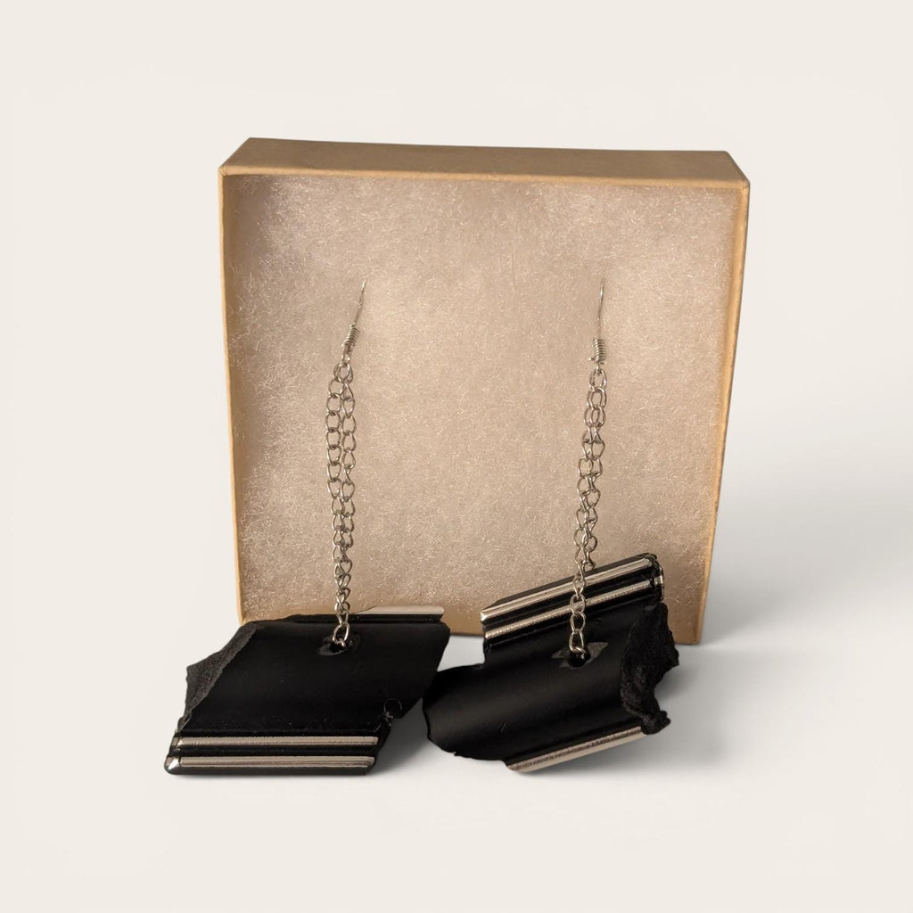 Asymmetrical Earrings - Upcycling Jewelry