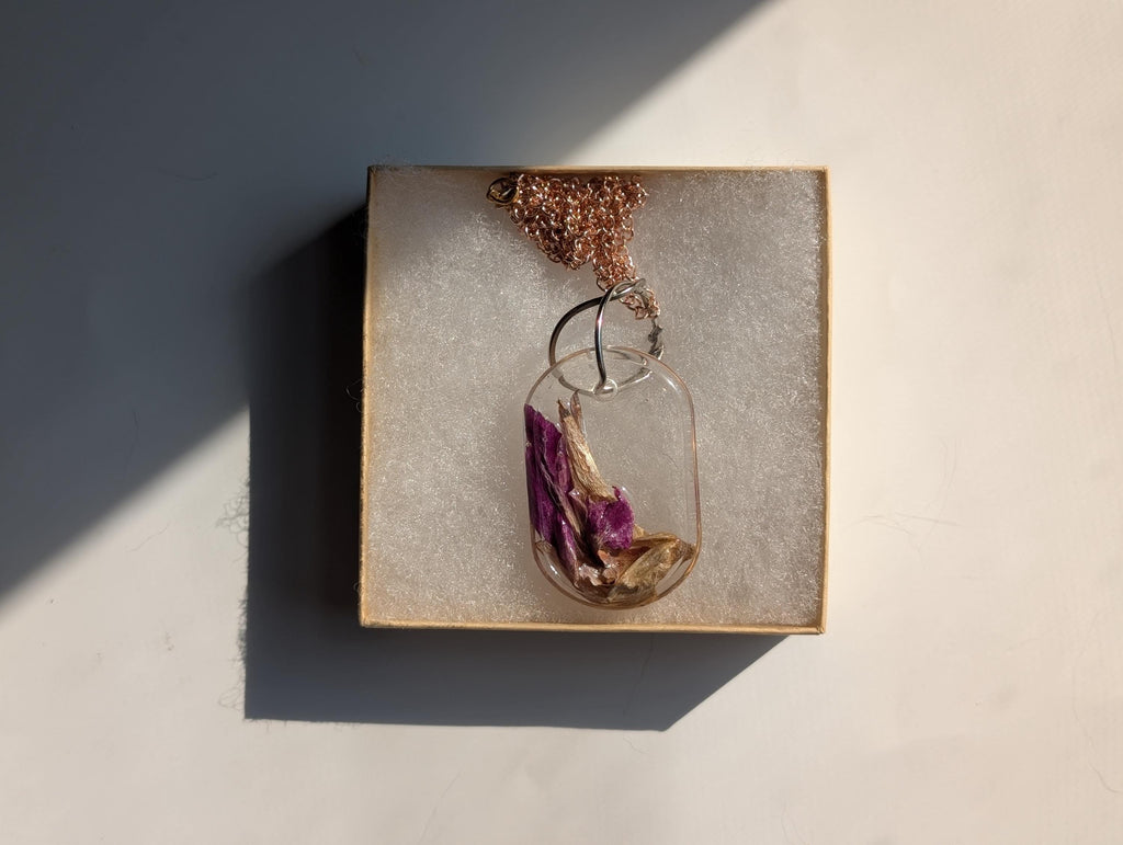 Dried Flower Pendant - Purple Resin Jewelry