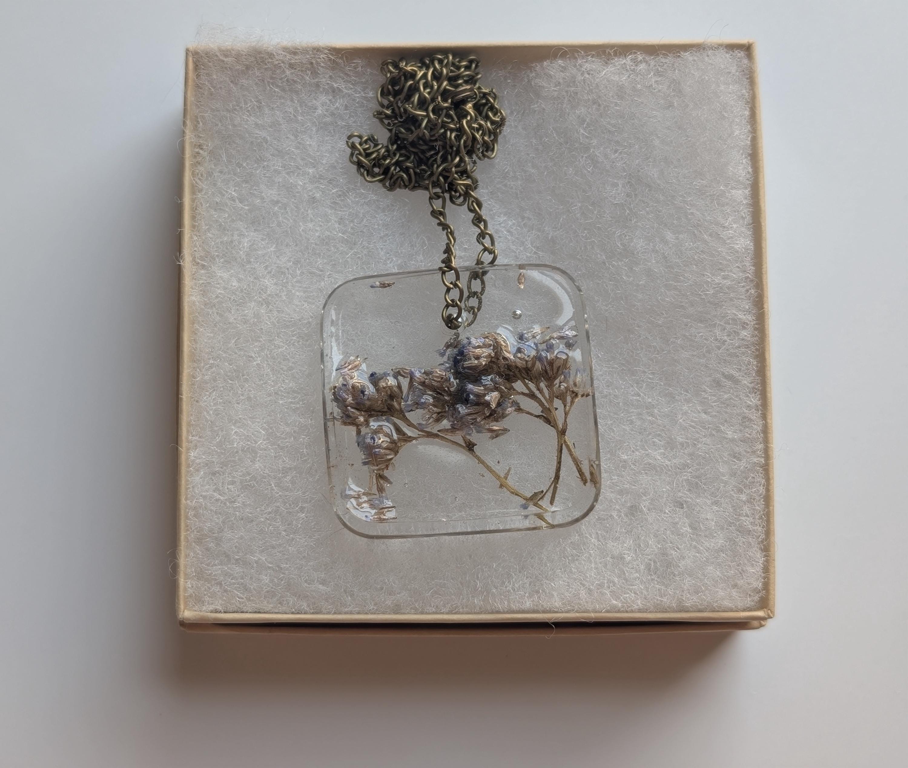 Dried Flower Pendant - Square Resin Jewelry