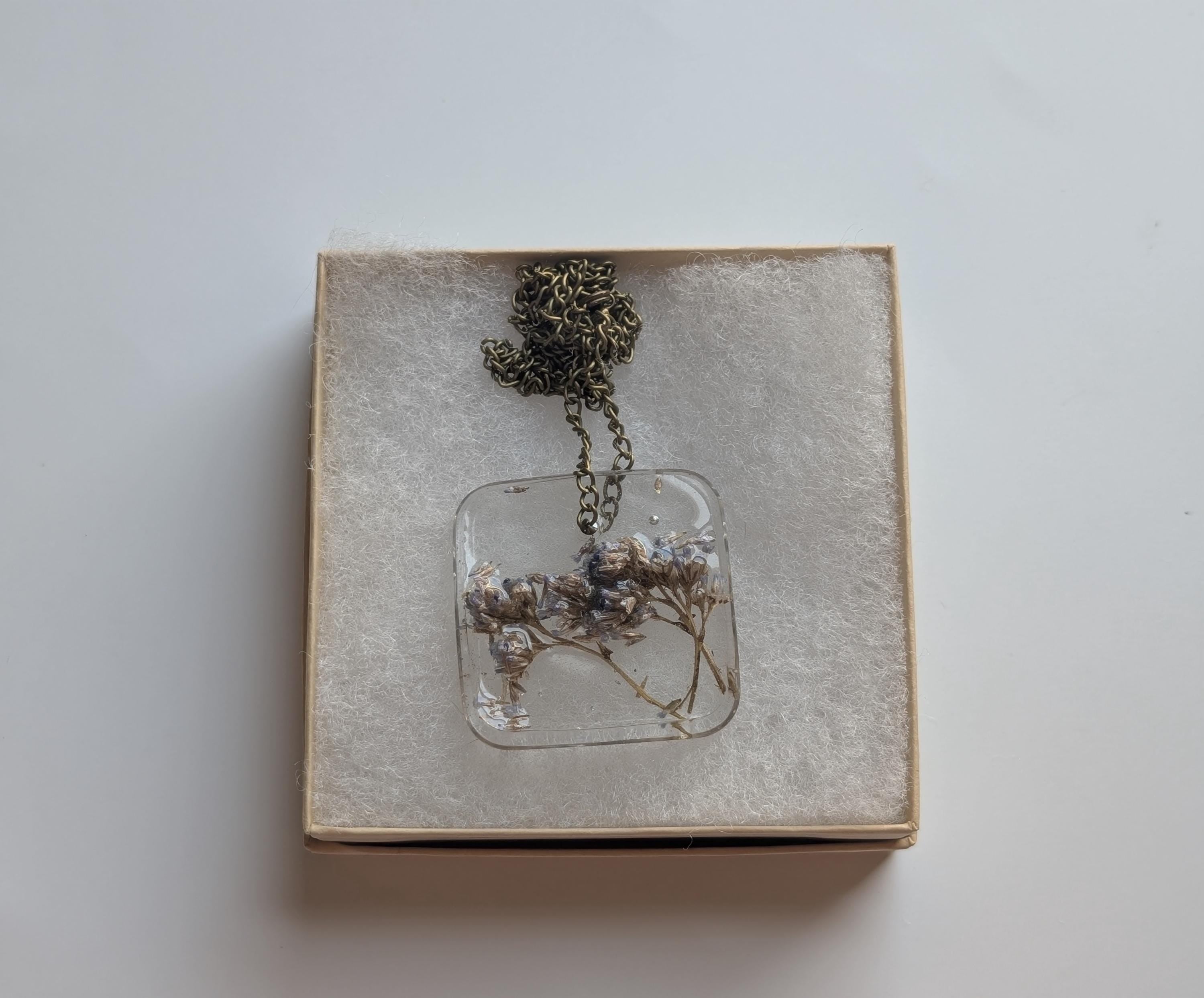 Dried Flower Pendant - Square Resin Jewelry
