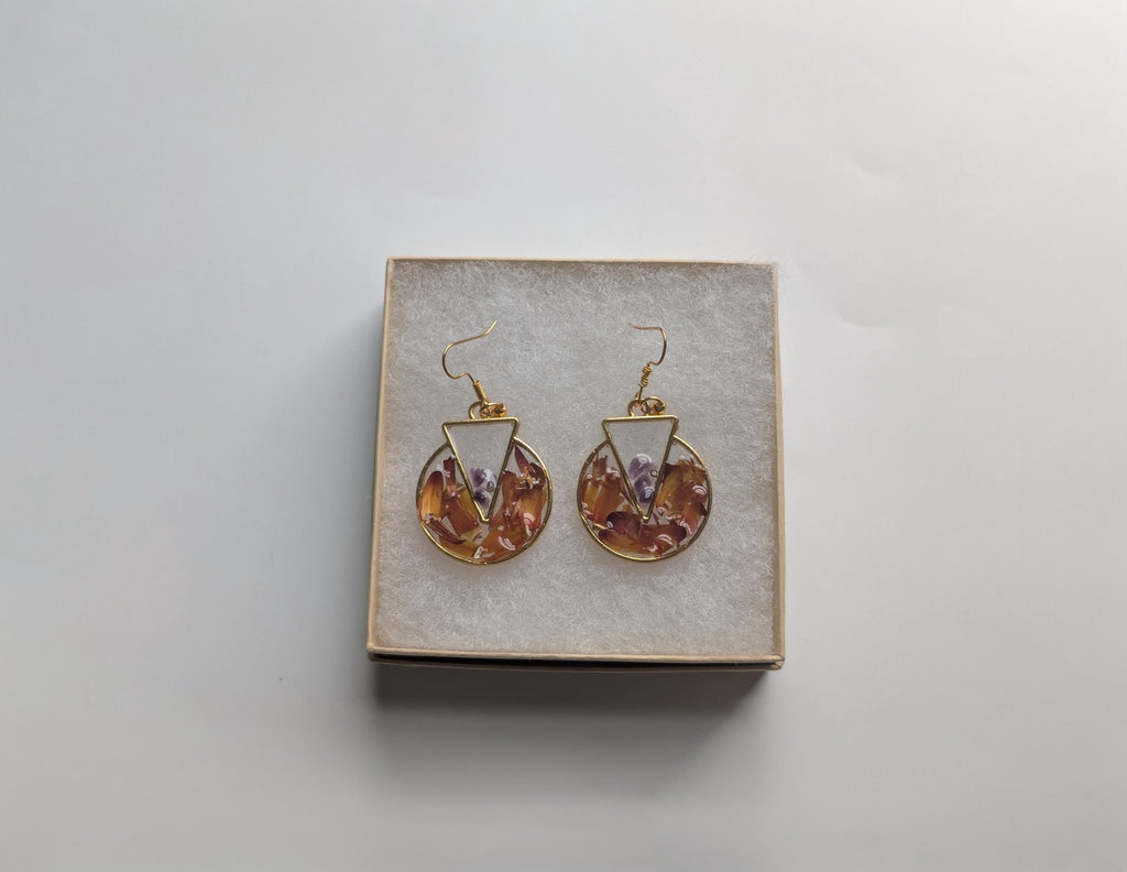 Boho Resin Jewelry - Dried Flower Earrings
