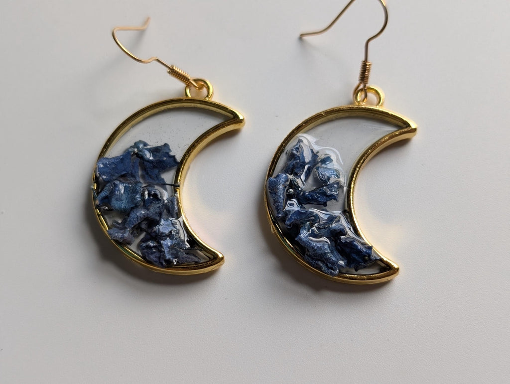 Blue Moon Earrings - Hypoallergenic Dried Flower Jewelry