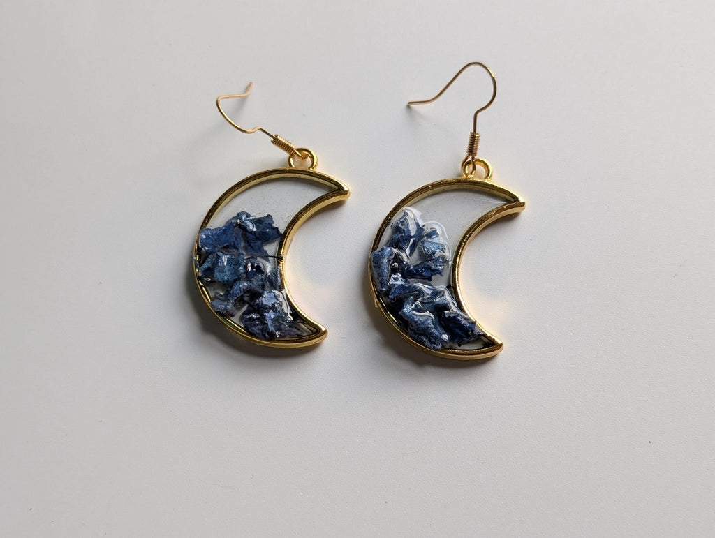 Blue Moon Earrings - Hypoallergenic Dried Flower Jewelry