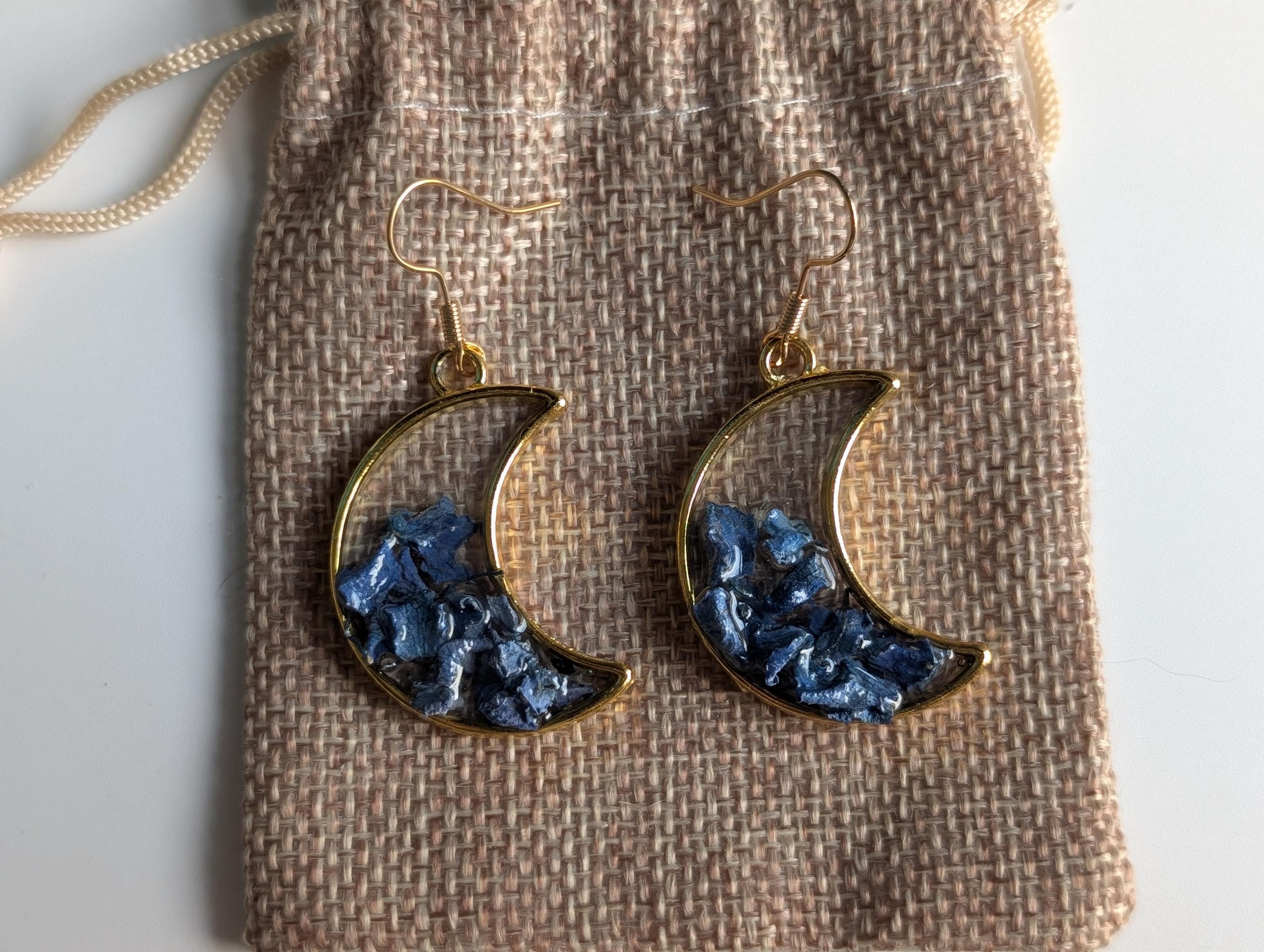 Blue Moon Earrings - Hypoallergenic Dried Flower Jewelry